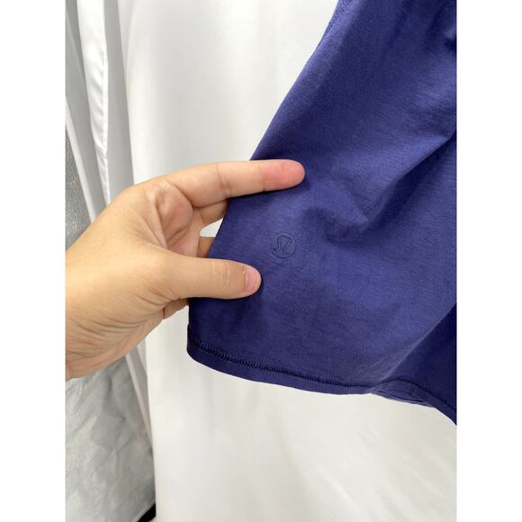 Lululemon Split Back Tank - Picture 3 of 3